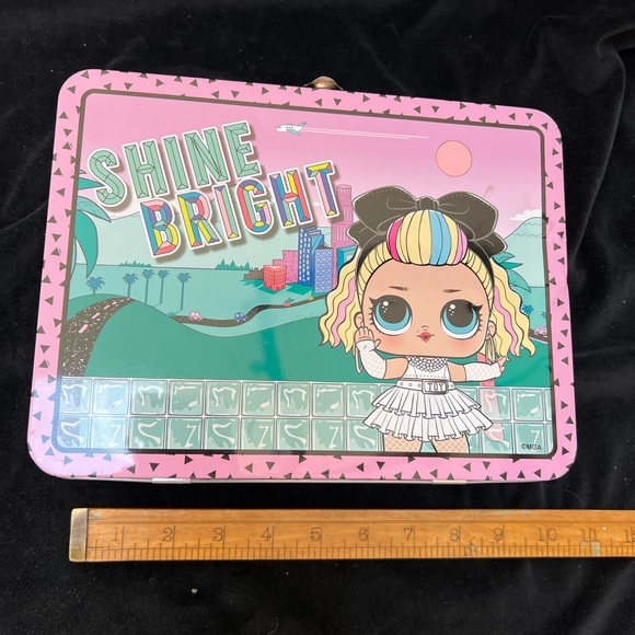 SHINE BRIGHT Tin Lunch Box. Pre-Owned. Filled with Shine Bright little toys. - Picture 9 of 11